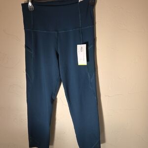 Old Navy Green/Teal Elevate Leggings Size MED
